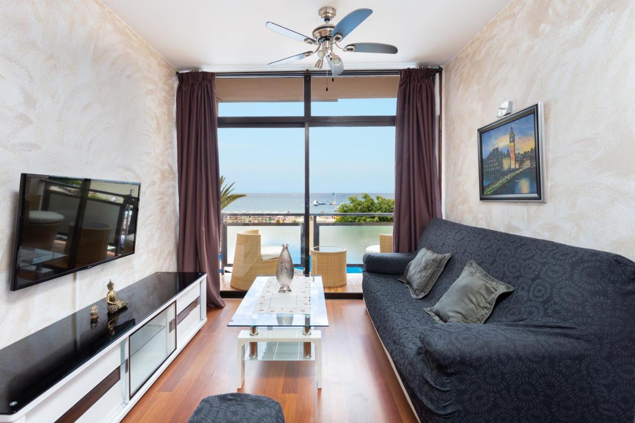 Apartamento En Primera Linea De Playa Con Aire Acondicionado Arona  Buitenkant foto